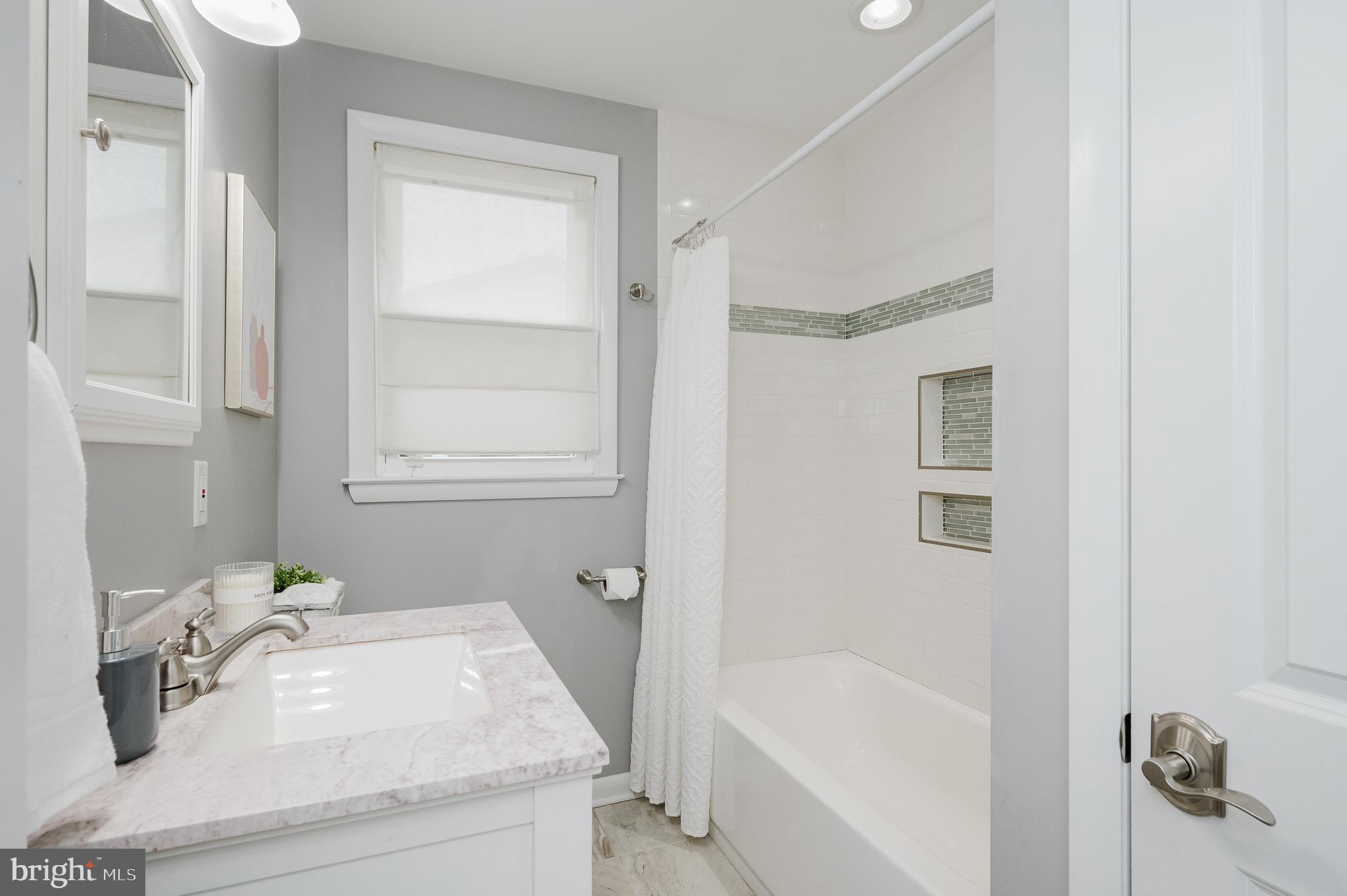 8810 Alnwick Road Baltimore, MD 21234 - Photo 8 of 47 Main Level Bath