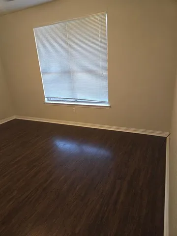 $1,400 | 1629 Summerhill Court, Granbury, TX 76048