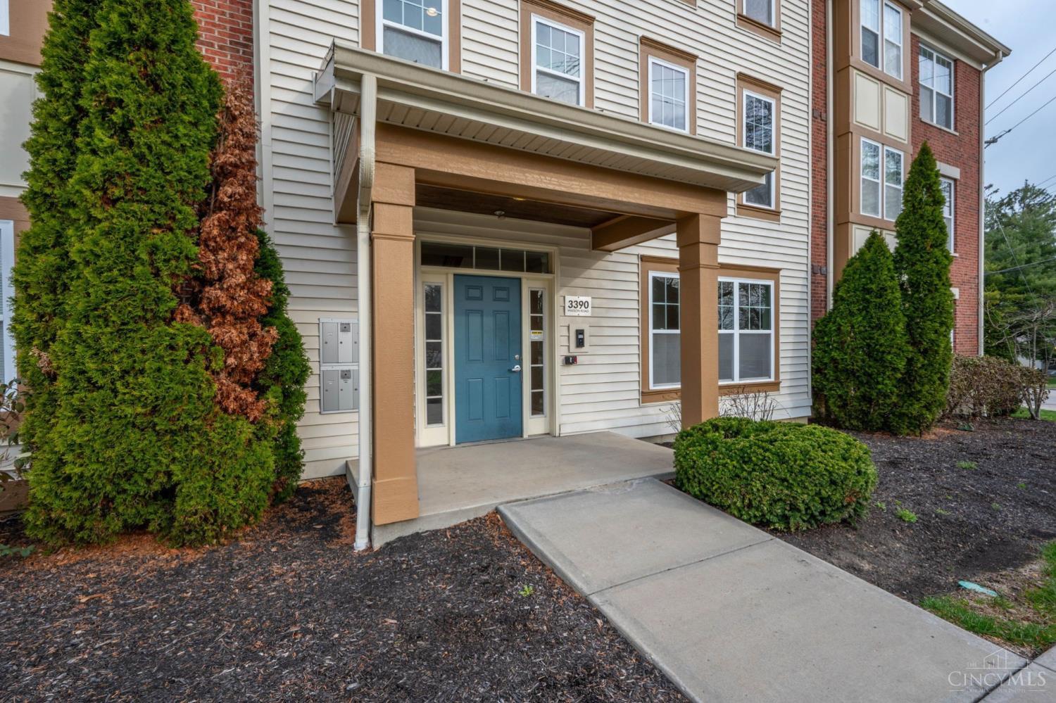 3390 Wasson Road, Unit A Cincinnati, OH 45209 - Photo 3 of 36 Gallery Image 3