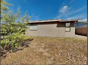 $1,760 | 3735 West Columbine Drive, Phoenix, AZ 85029