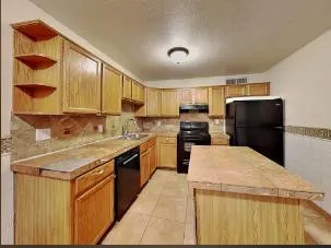 $1,760 | 3735 West Columbine Drive, Phoenix, AZ 85029