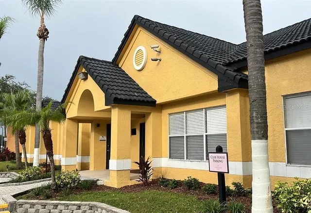 $1,175 | 5737 Gatlin Avenue, Unit 425, Orlando, FL 32822
