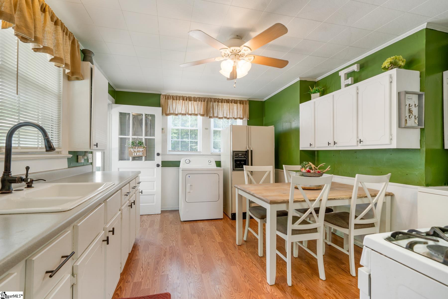 97 Lawrence Street Lyman, SC 29365 - Photo 14 of 22 Gallery Image 14