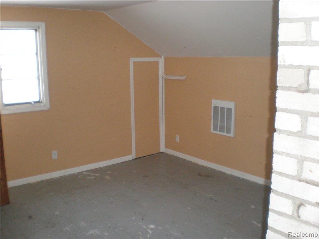 6574 Mortimer Line Road Croswell, MI 48422 - Photo 22 of 24 P2250065