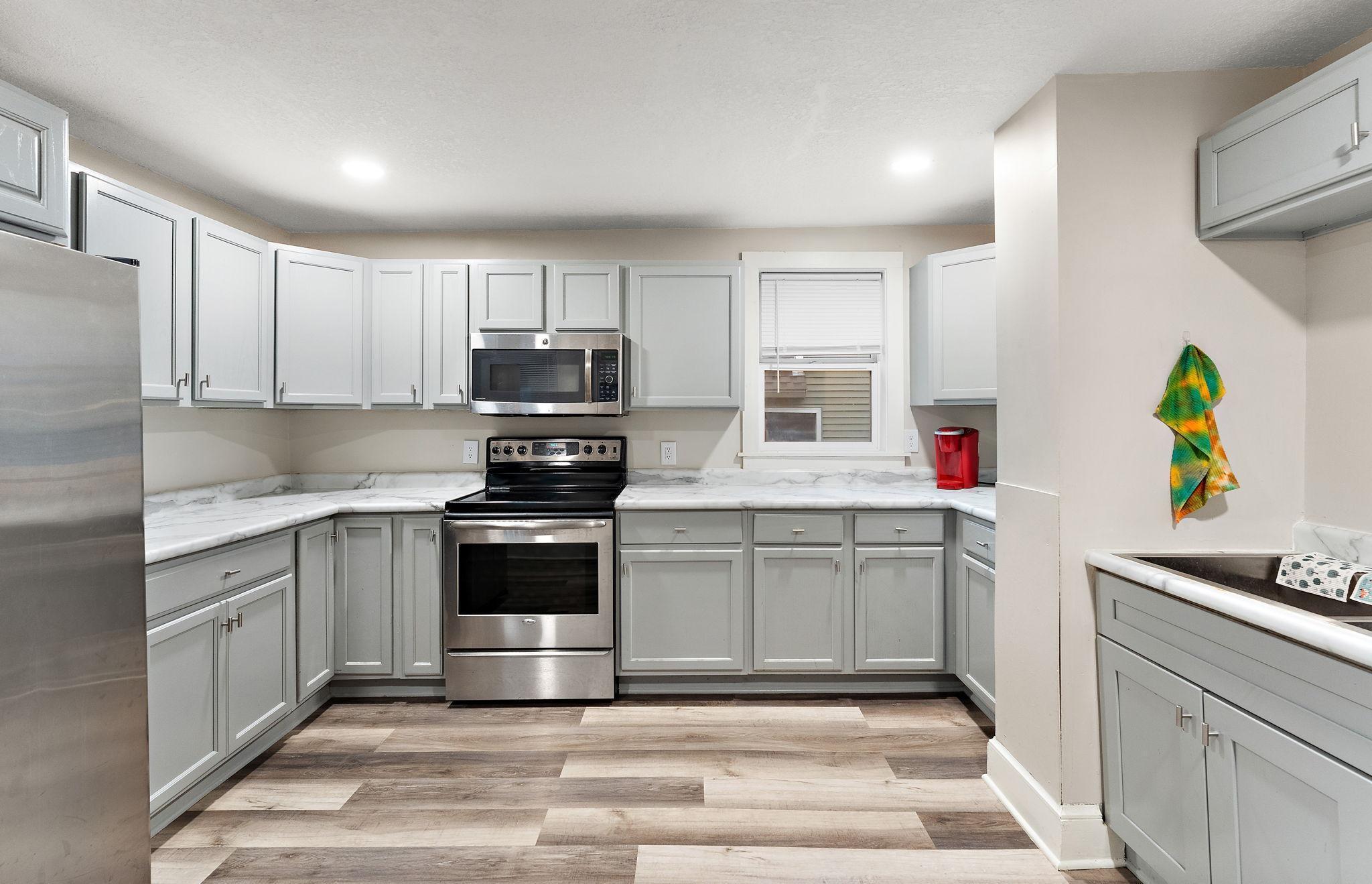 116 Sycamore Street East St. Paul, MN 55117 - Photo 11 of 26