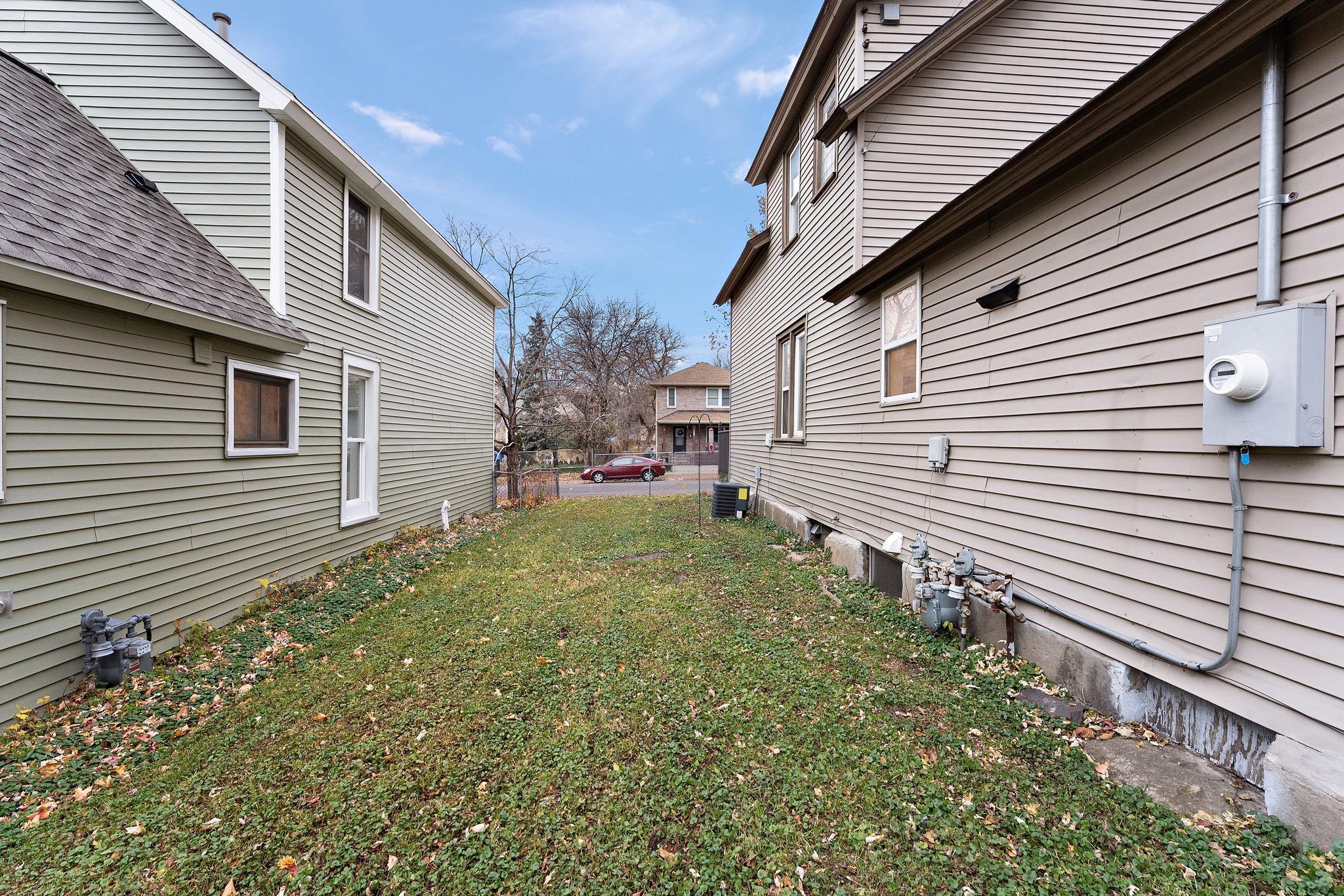 116 Sycamore Street East St. Paul, MN 55117 - Photo 9 of 26