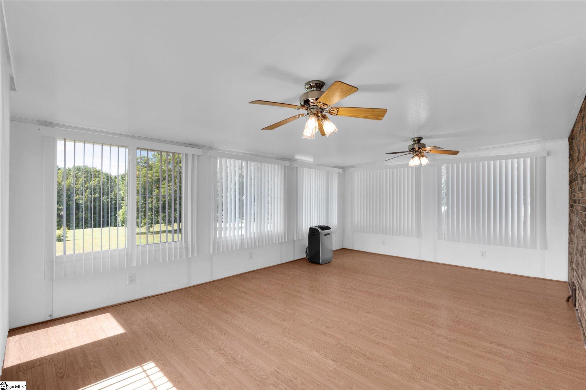 211 Sam Brown Road Seneca, SC 29678 - Photo 32 of 45