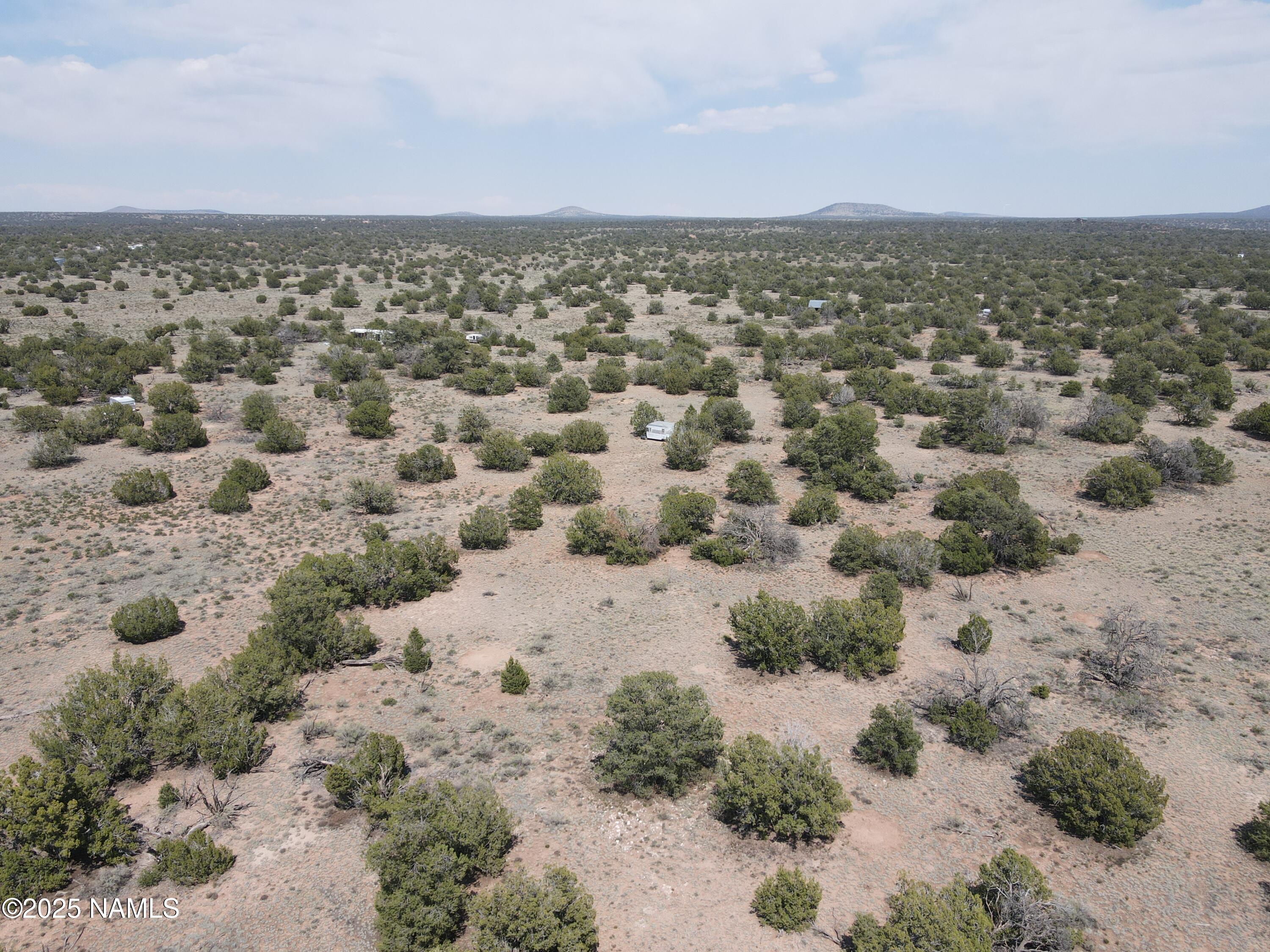 913 South Kaibab Road Williams, AZ 86046 - Photo 1 of 27 a view of a dry yard
