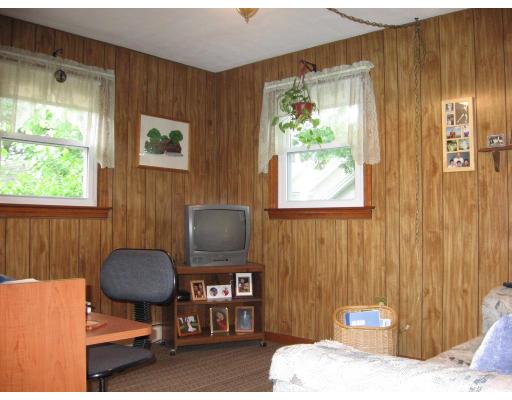 108 Merrimac Avenue Springfield, MA 01104 - Photo 4 of 8 Gallery Image 4