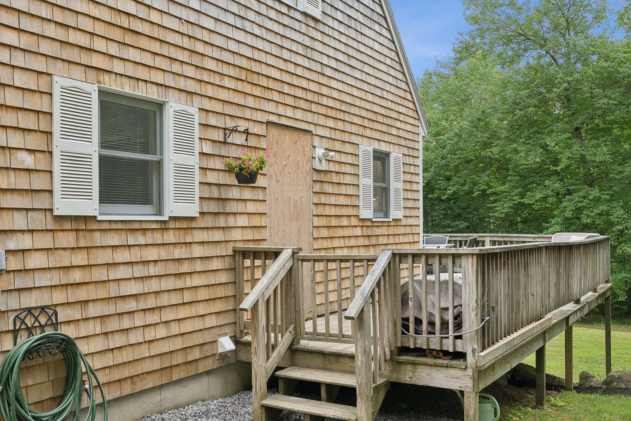 296 Gardiner Road Jefferson, ME 04348 - Photo 6 of 60 7_DSC06168