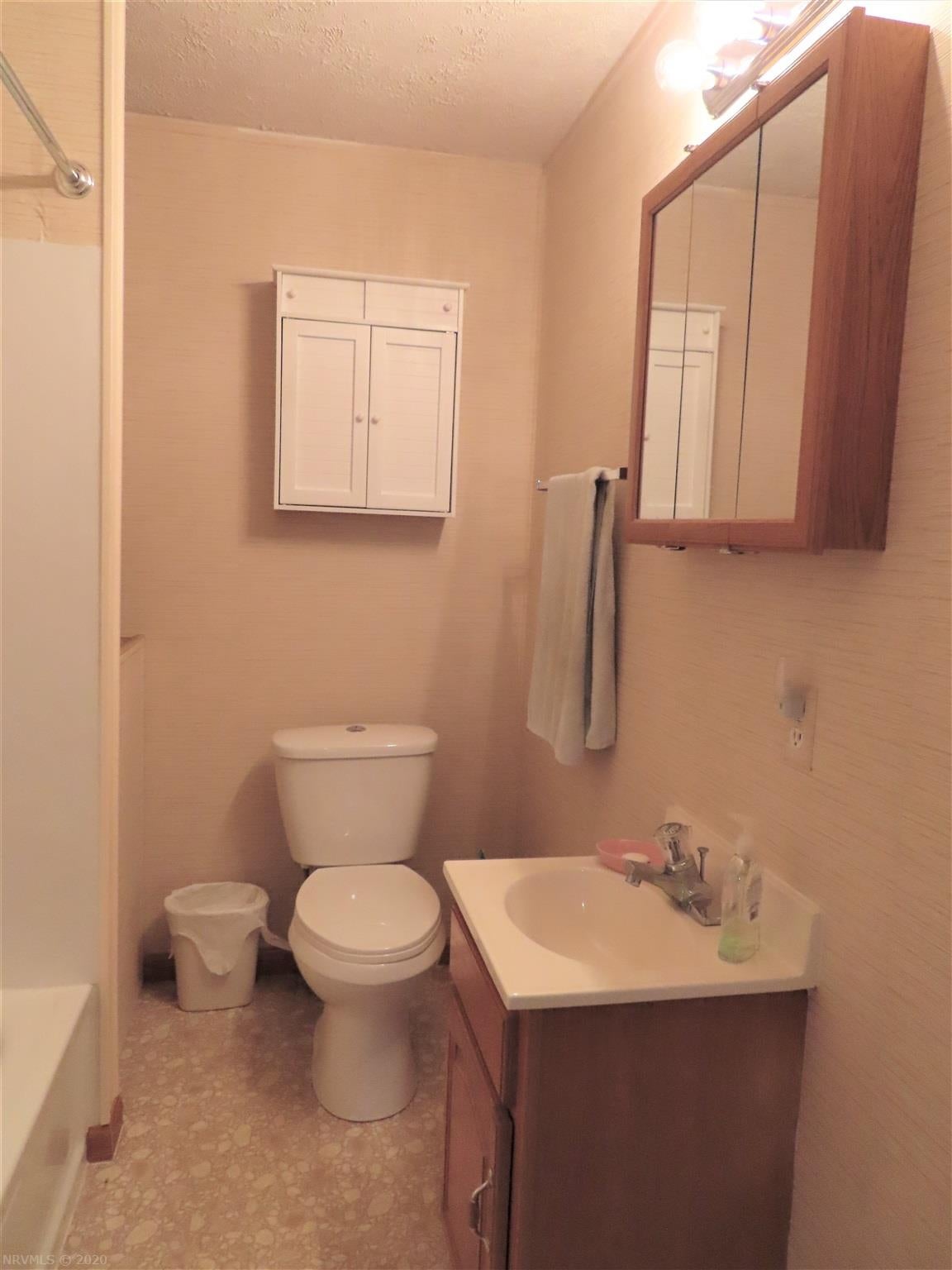 5607 Roanoke Road Shawsville, VA 24162 - Photo 30 of 38 Gallery Image 30