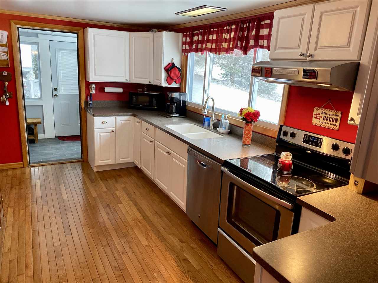 52 Shaker Road Belmont, NH 03220 - Photo 3 of 24 Gallery Image 3