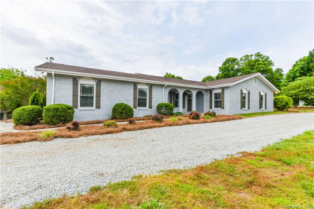 3006 James Hamilton Road Monroe, NC 28110 - Photo 2 of 36 Gallery Image 2