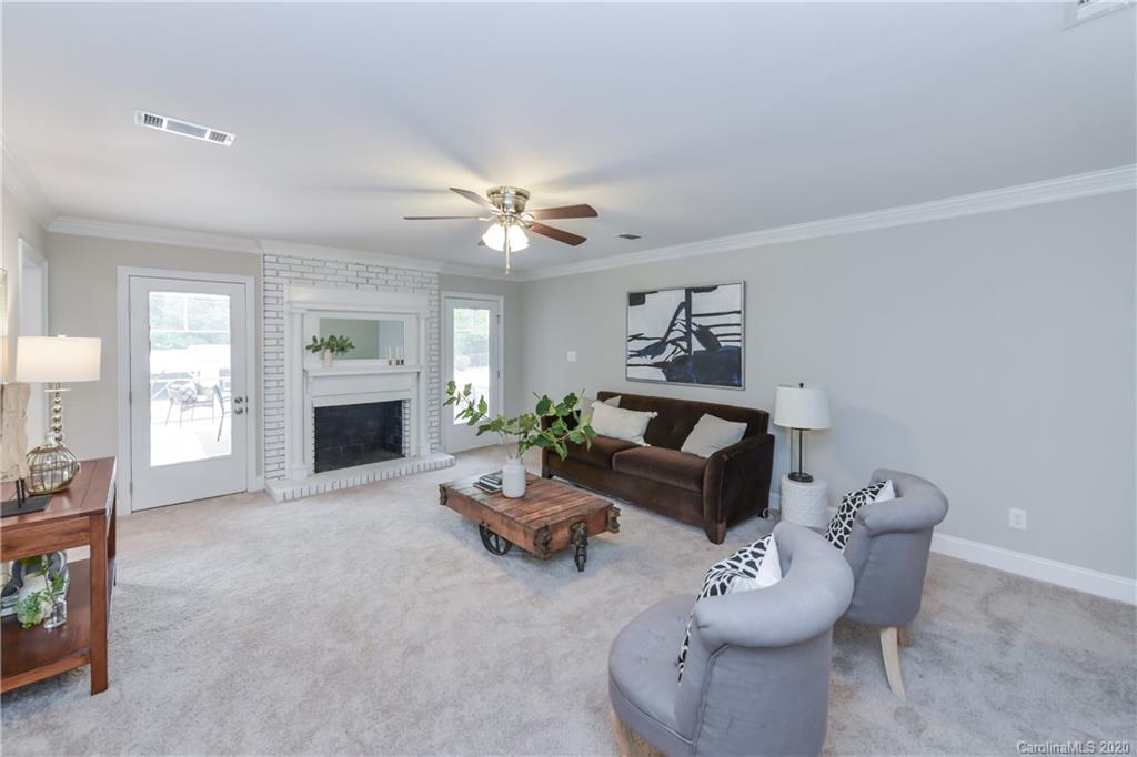 3006 James Hamilton Road Monroe, NC 28110 - Photo 4 of 36 Gallery Image 4