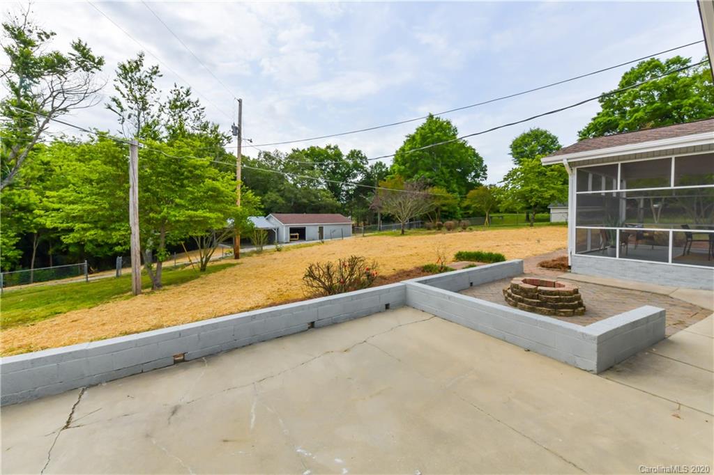 3006 James Hamilton Road Monroe, NC 28110 - Photo 32 of 36 Gallery Image 32