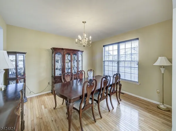 $735,000 | 10 Jockey Lane, Flemington, NJ 08822