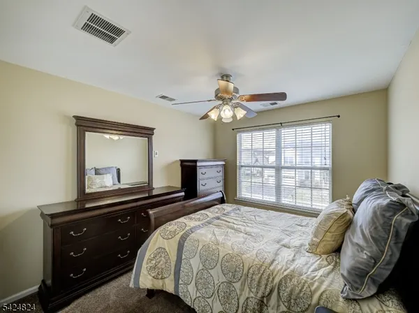 $735,000 | 10 Jockey Lane, Flemington, NJ 08822