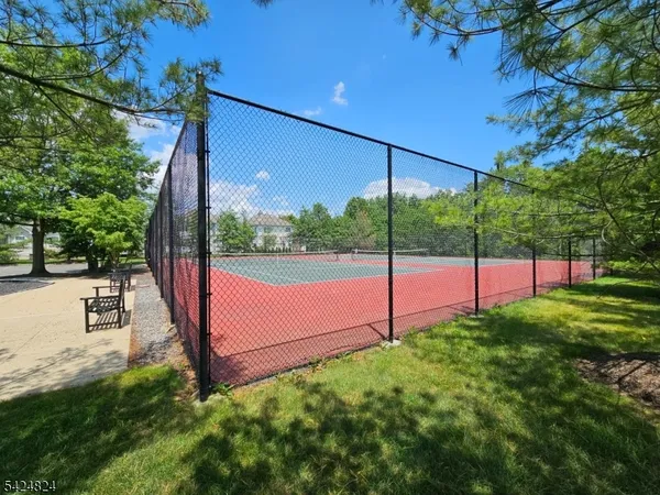 $735,000 | 10 Jockey Lane, Flemington, NJ 08822