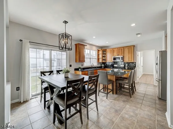 $735,000 | 10 Jockey Lane, Flemington, NJ 08822