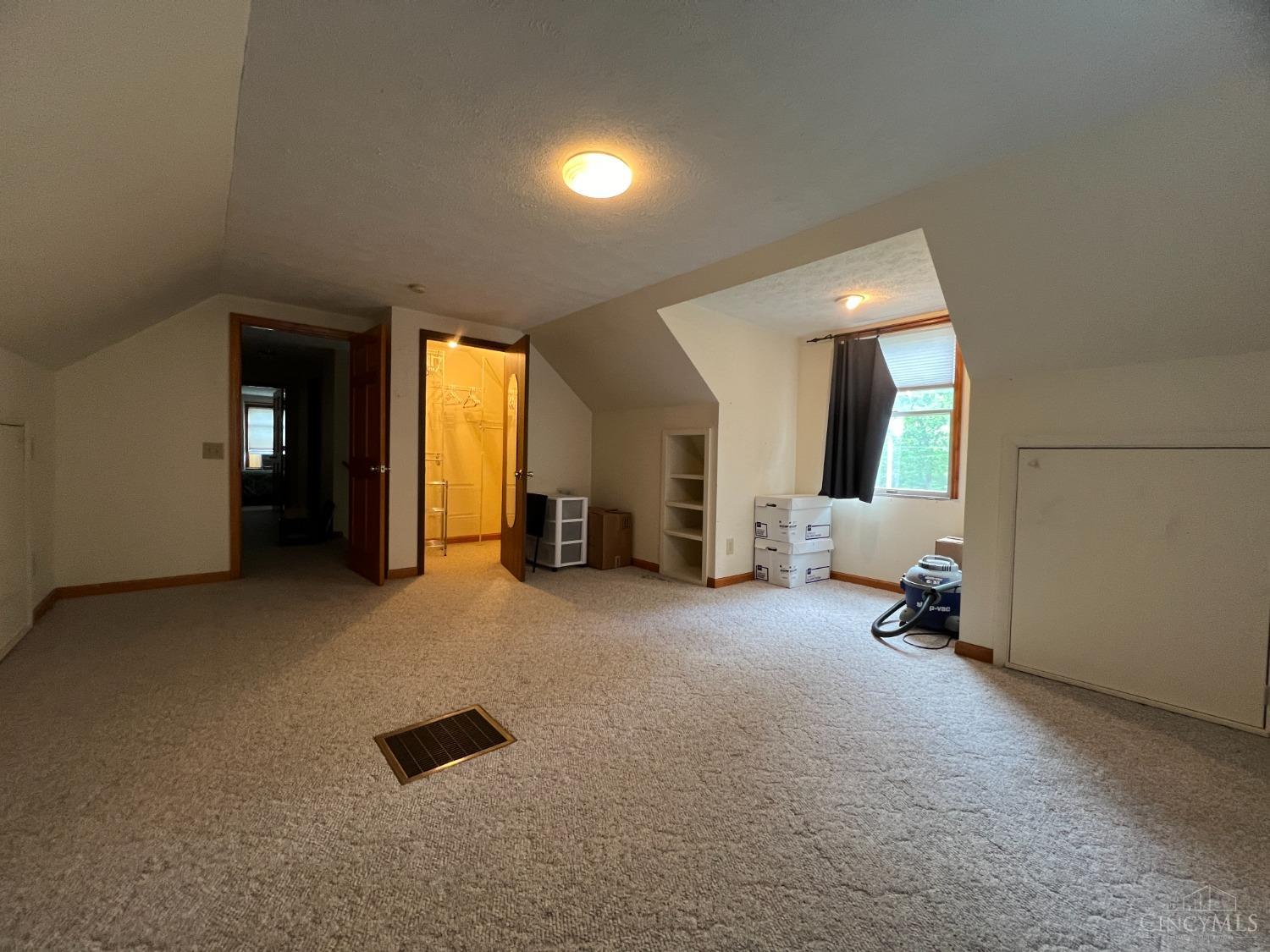 16344 Possum Ridge Road Aurora, IN 47001 - Photo 23 of 36 Gallery Image 23