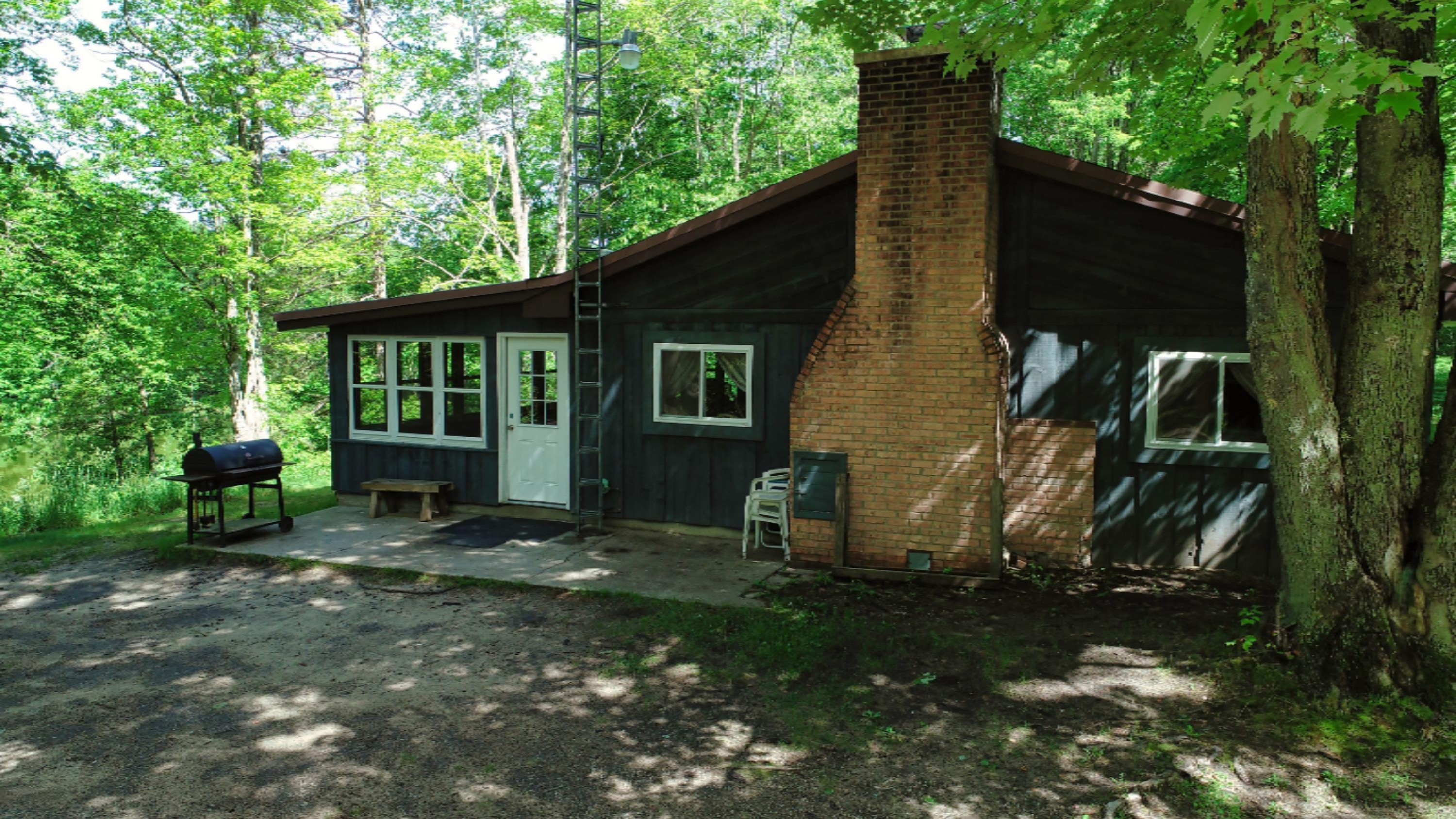 2328 Bialik Road Manistee, MI 49660 - Photo 54 of 59 DJI_0024