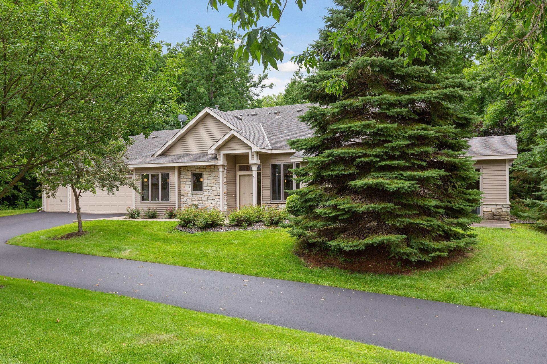 27685 Ridge Point Drive Chisago City, MN 55013 - Photo 1 of 64 Gallery Image 1