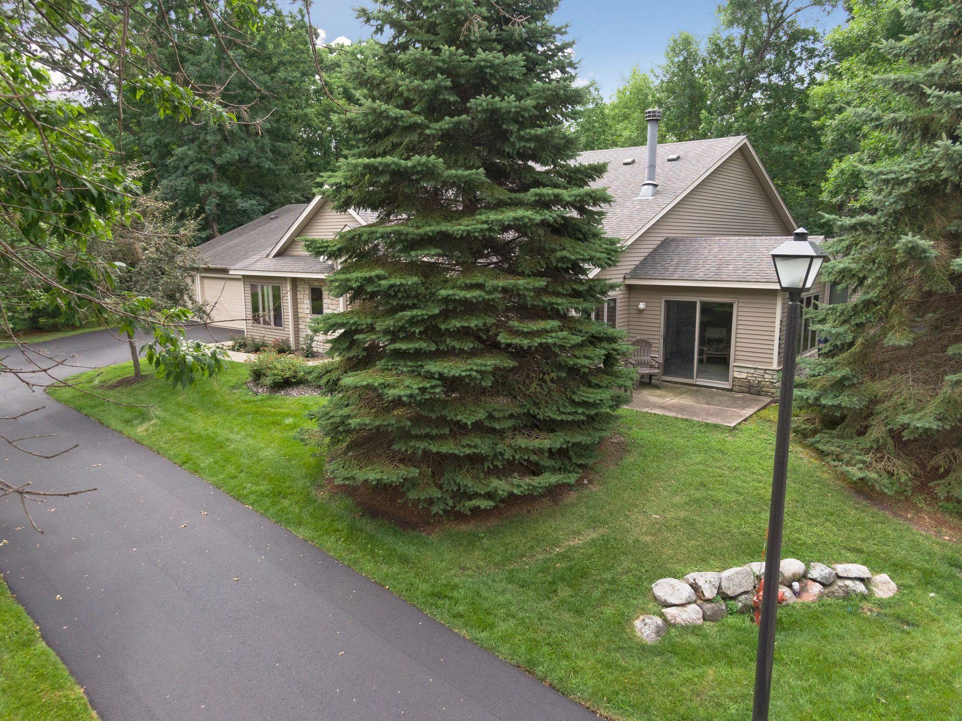 27685 Ridge Point Drive Chisago City, MN 55013 - Photo 3 of 64 Gallery Image 3