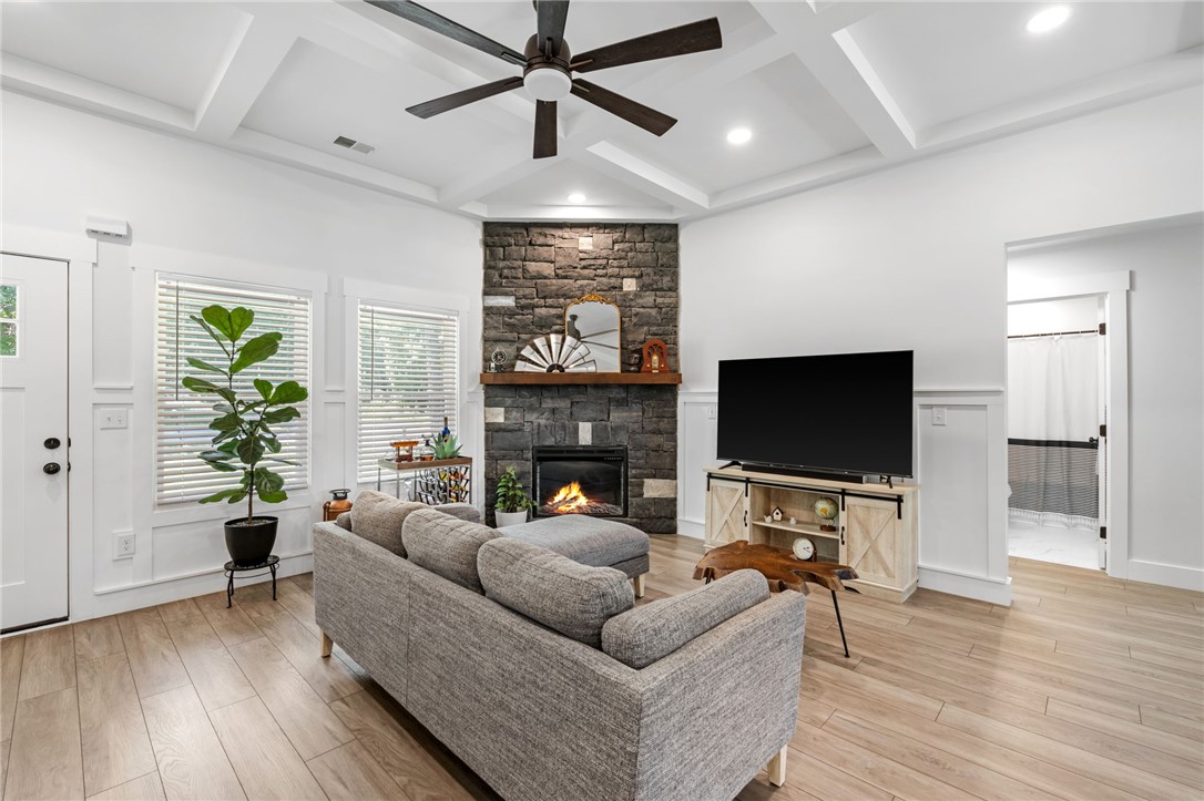 701 Shamrock Lane Anderson, SC 29621 - Photo 8 of 28 Gallery Image 8
