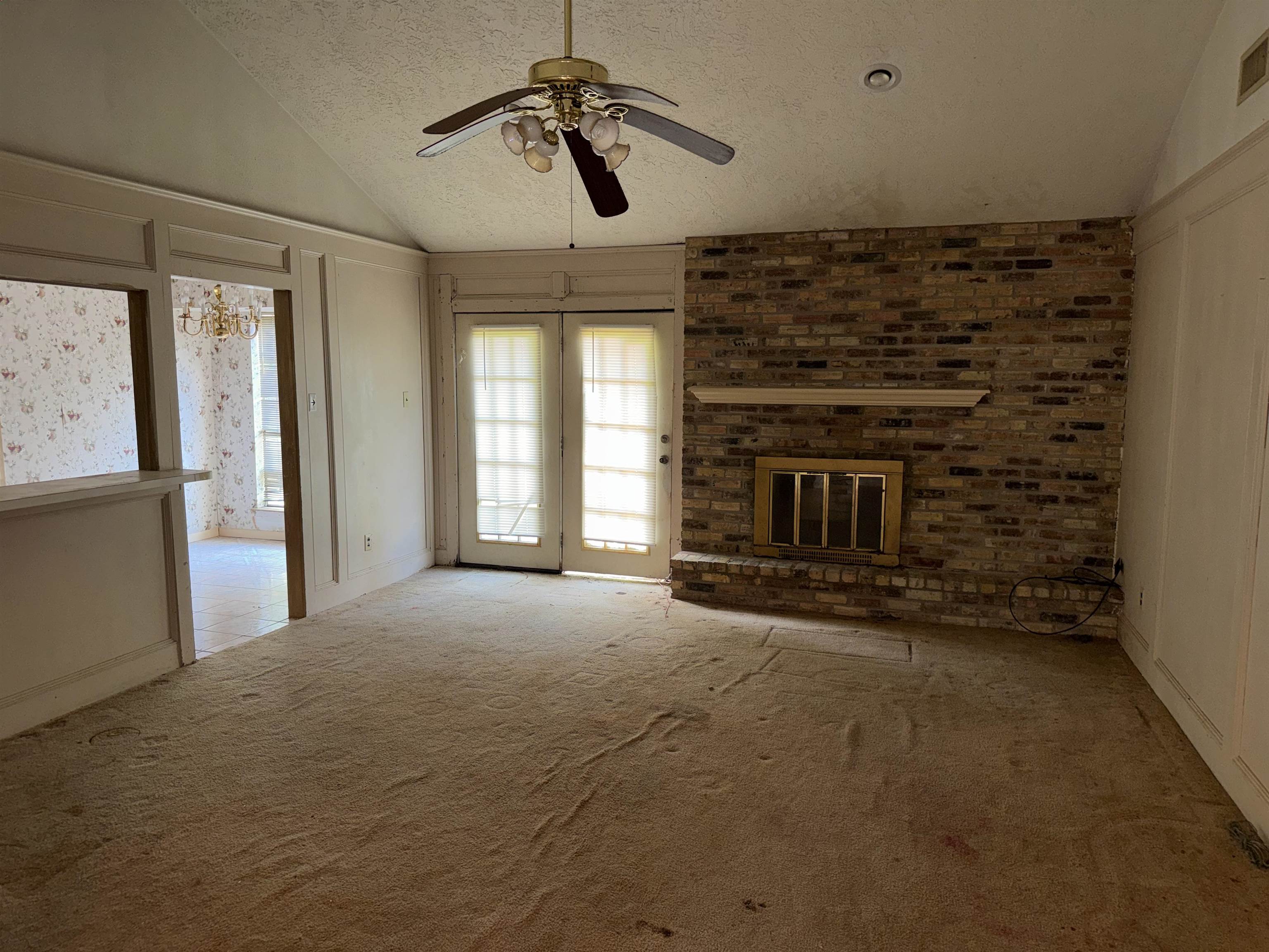 5050 Tupelo Street Beaumont, TX 77708 - Photo 4 of 31