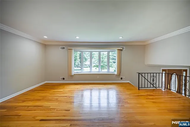 $6,000 | 71 Columbus Road, Demarest, NJ 07627