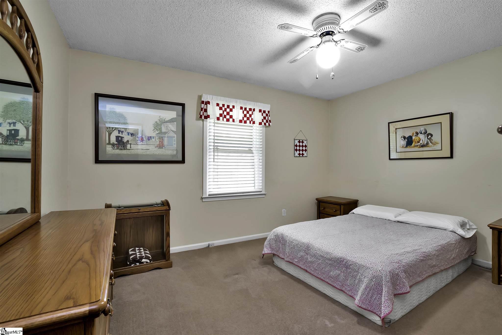 214 Lawrence Bridge Road Seneca, SC 29672 - Photo 13 of 29 Gallery Image 13