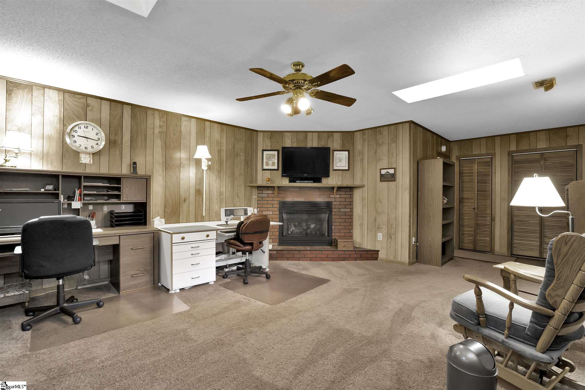 214 Lawrence Bridge Road Seneca, SC 29672 - Photo 19 of 29 Gallery Image 19
