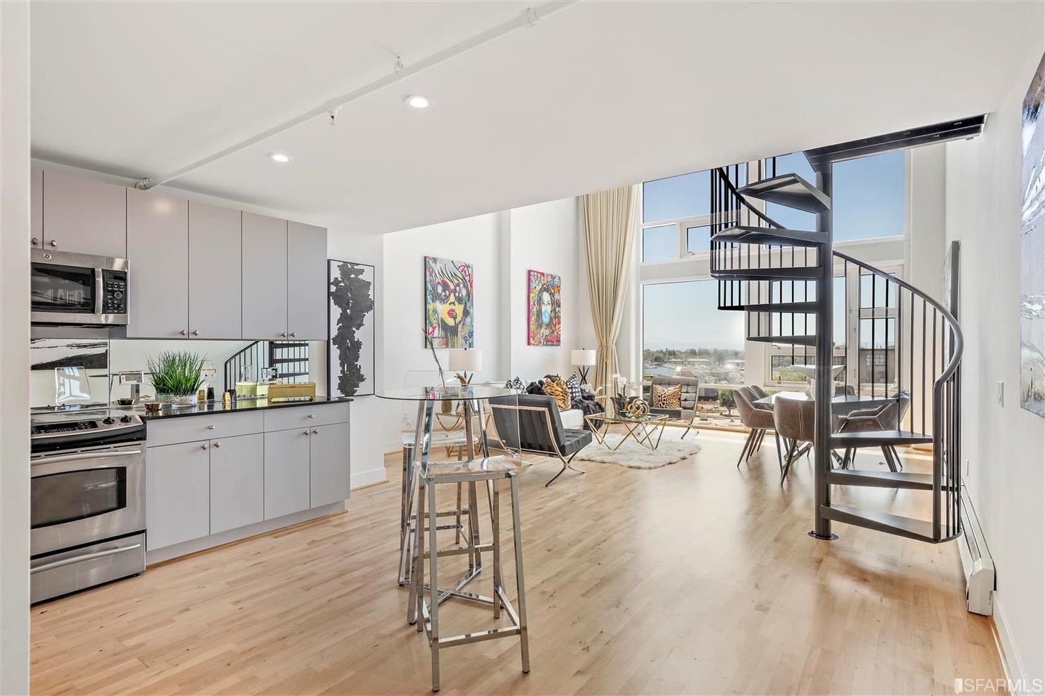 311 Oak Street, Unit PH27 Oakland, CA 94607 - Photo 14 of 67