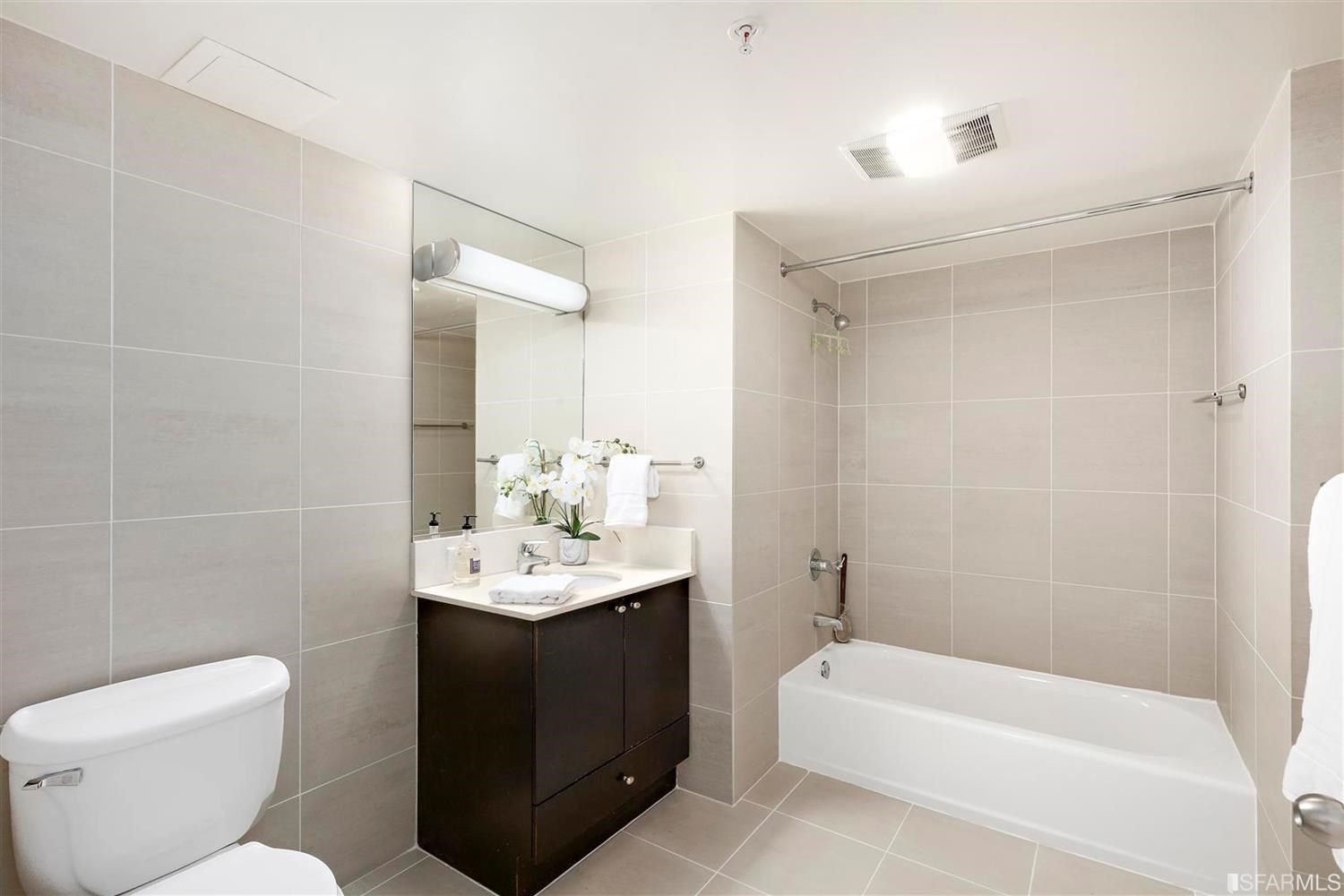 311 Oak Street, Unit PH27 Oakland, CA 94607 - Photo 22 of 67