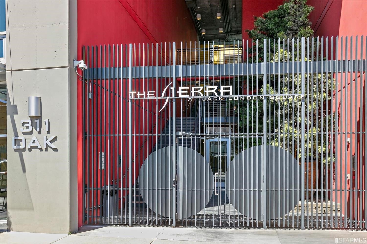 311 Oak Street, Unit PH27 Oakland, CA 94607 - Photo 32 of 67