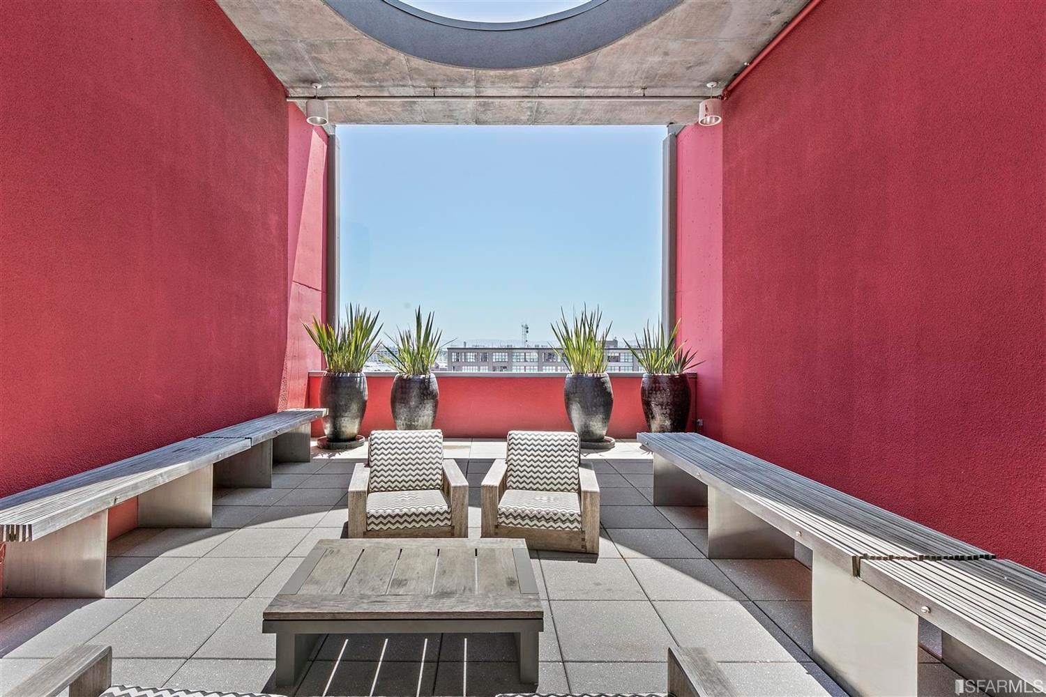 311 Oak Street, Unit PH27 Oakland, CA 94607 - Photo 34 of 67