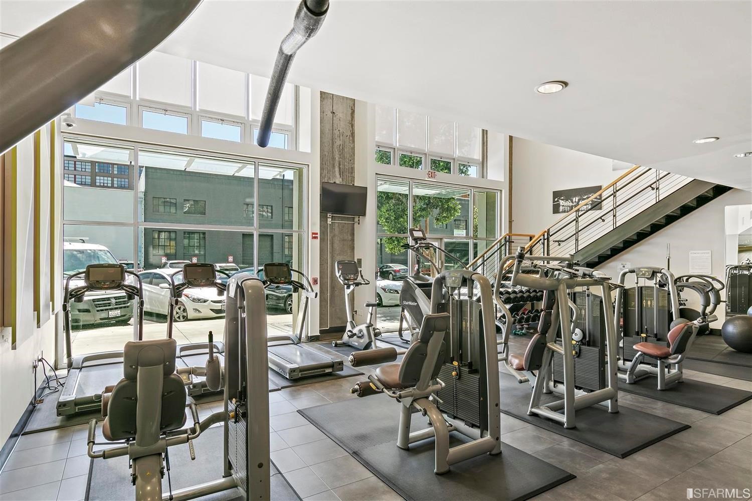 311 Oak Street, Unit PH27 Oakland, CA 94607 - Photo 41 of 67