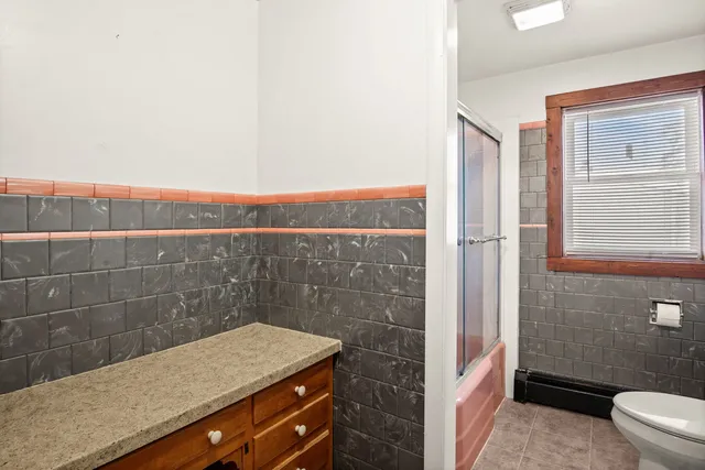 $1,500 | 109 South Stott Street, Unit 2, Genoa, IL 60135