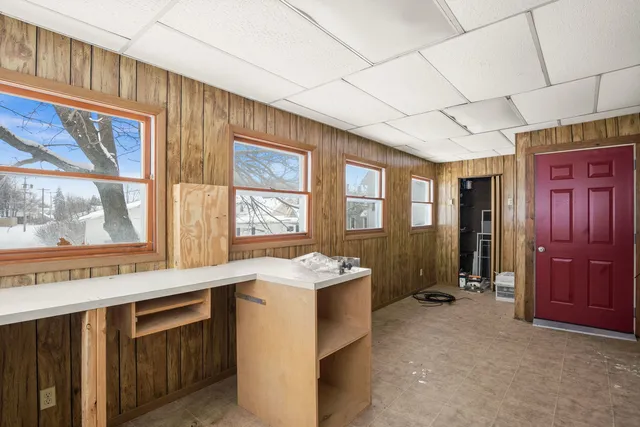 $1,500 | 109 South Stott Street, Unit 2, Genoa, IL 60135