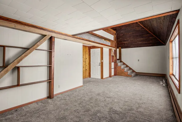 $1,500 | 109 South Stott Street, Unit 2, Genoa, IL 60135