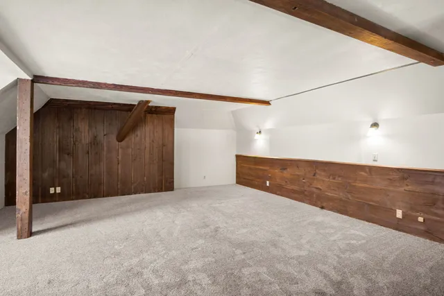 $1,500 | 109 South Stott Street, Unit 2, Genoa, IL 60135