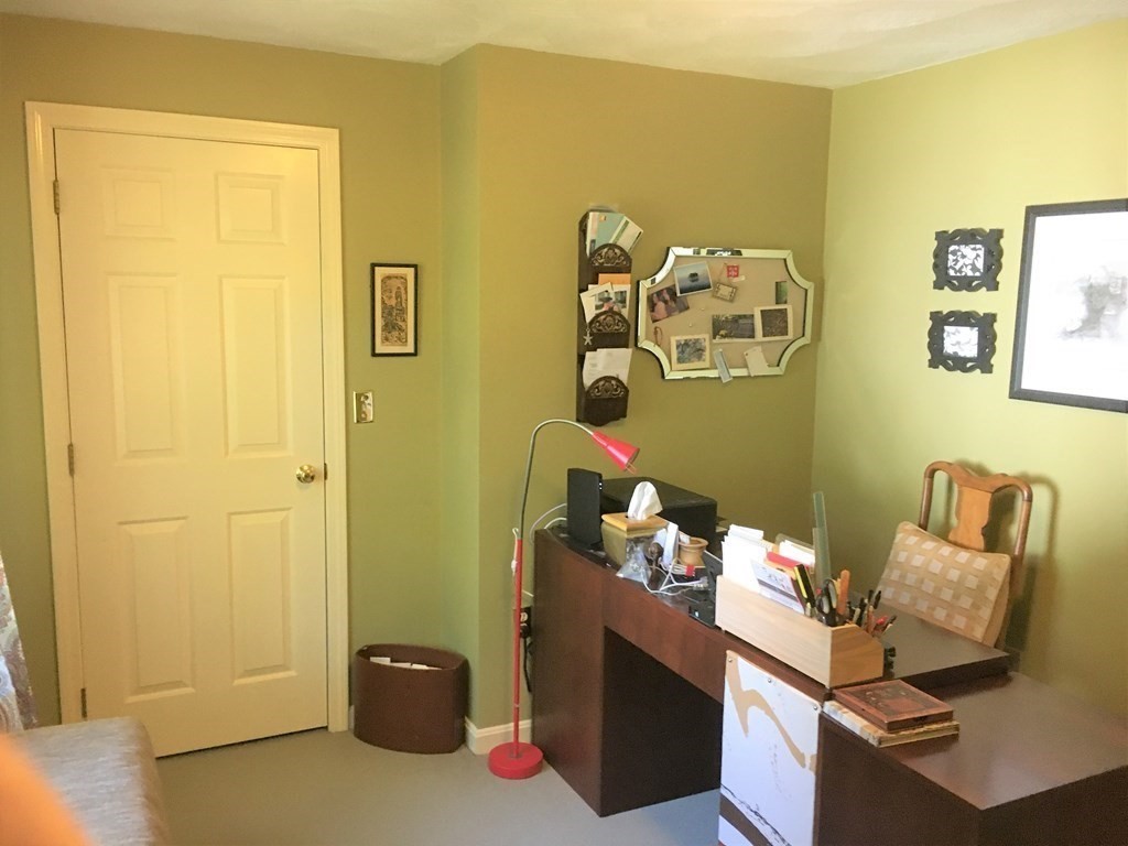 9 Virginia Ridge Road Sudbury, MA 01776 - Photo 31 of 40