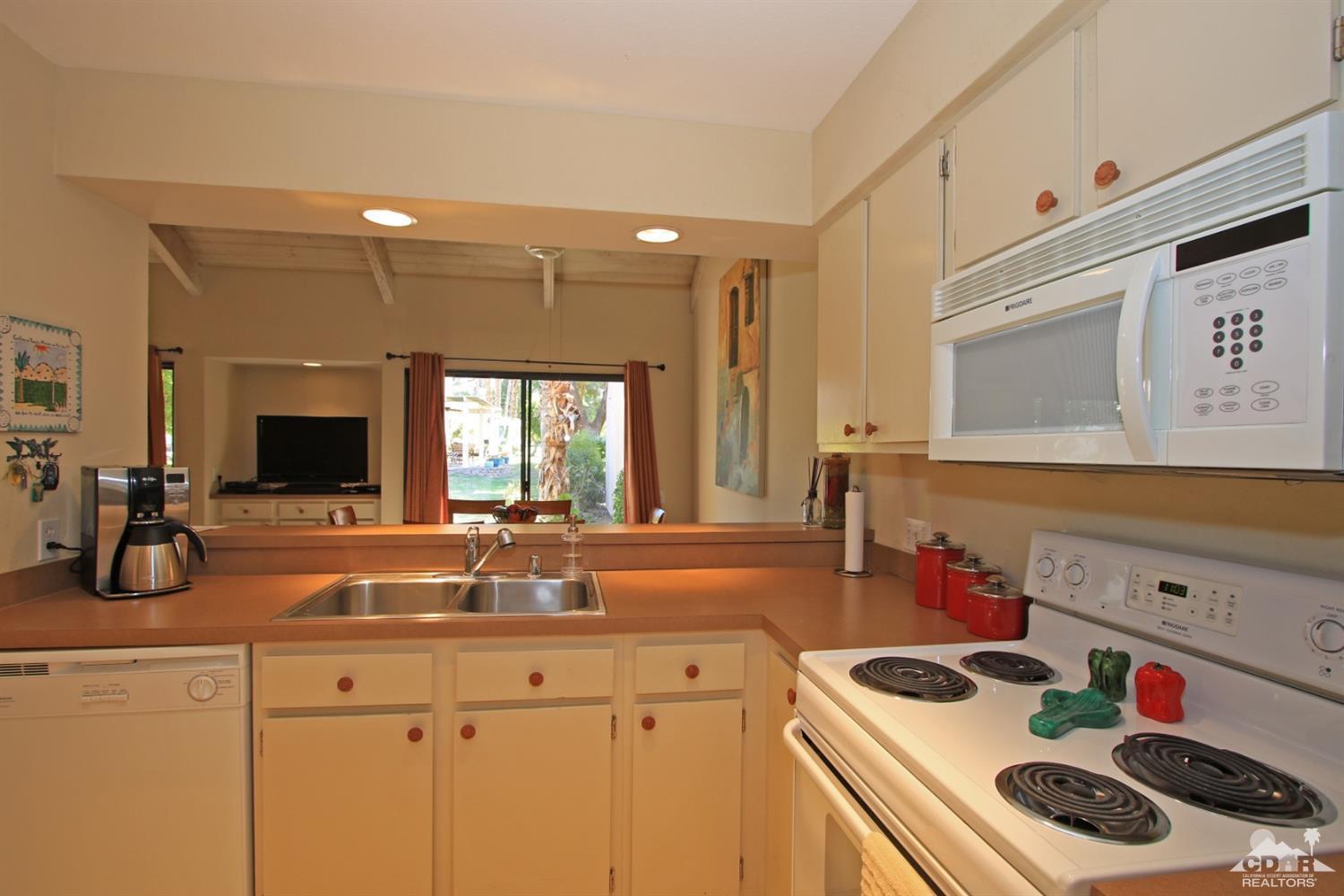152 South Racquet Club Drive Rancho Mirage, CA 92270 - Photo 11 of 38 Additional Photo