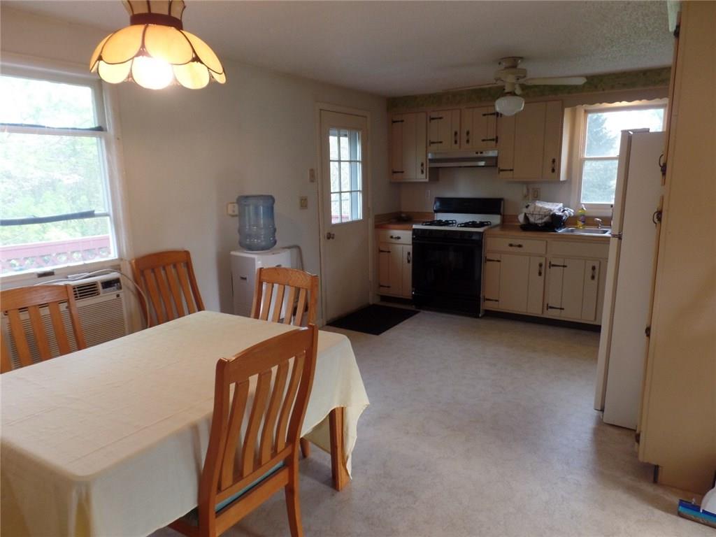 22 Bryson Road Gibsonia, PA 15044 - Photo 3 of 21