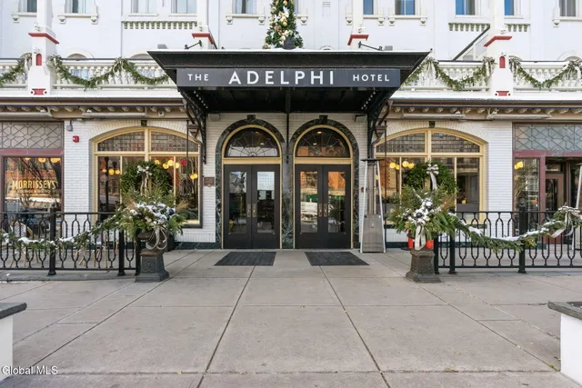 $1,600,000 | 19 Washington Street, Unit 652P, Saratoga Springs, NY 12866