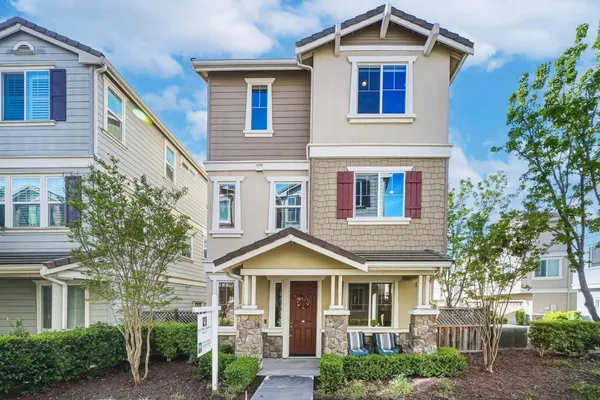$1,250,000 | 7026 North Mariposa Lane, Dublin, CA 94568