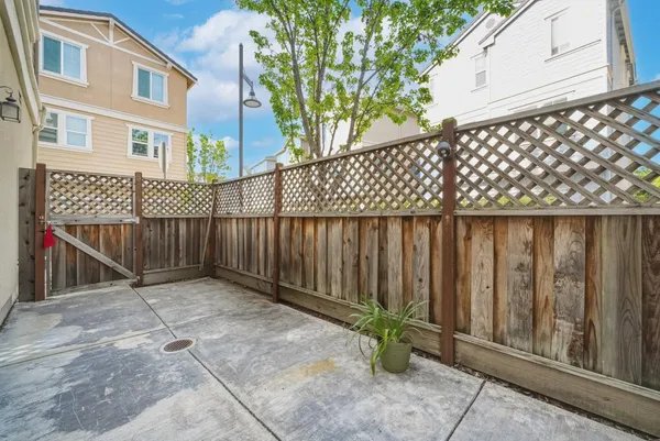 $1,250,000 | 7026 North Mariposa Lane, Dublin, CA 94568