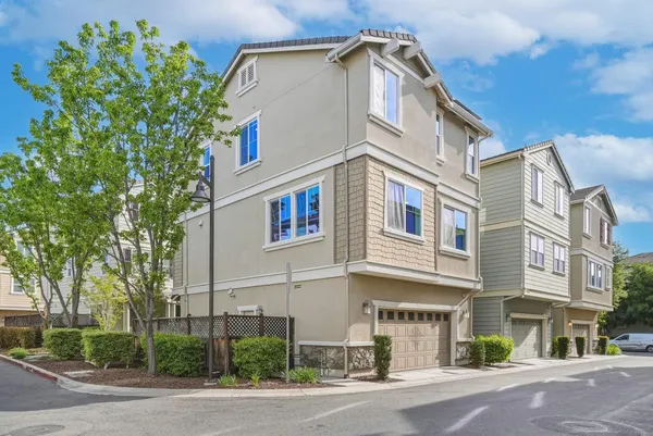 $1,250,000 | 7026 North Mariposa Lane, Dublin, CA 94568