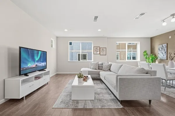 $1,250,000 | 7026 North Mariposa Lane, Dublin, CA 94568