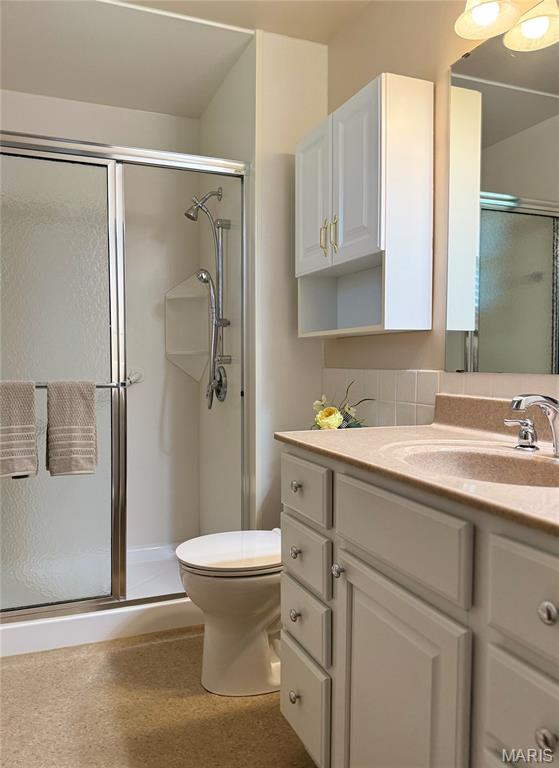 655 Hunters Ridge Drive Ferguson, MO 63135 - Photo 22 of 46